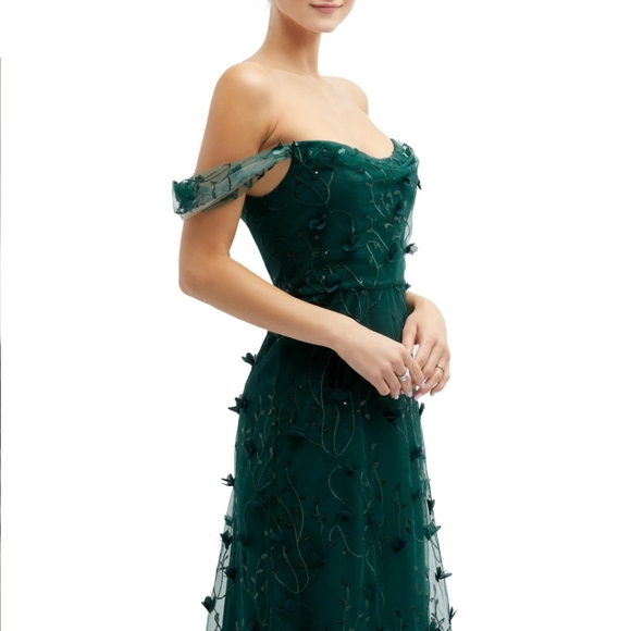 ❤️ HP Dress emerald green  Dessy collection, Beautiful off the shoulder - Picture 2 of 8